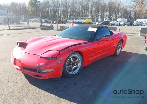2001 Chevrolet Corvette из США, поврежденный, VIN 1G1YY32G015128761